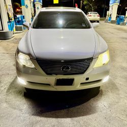2007 Lexus LS 460