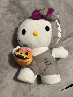 Hello Kitty Mummy