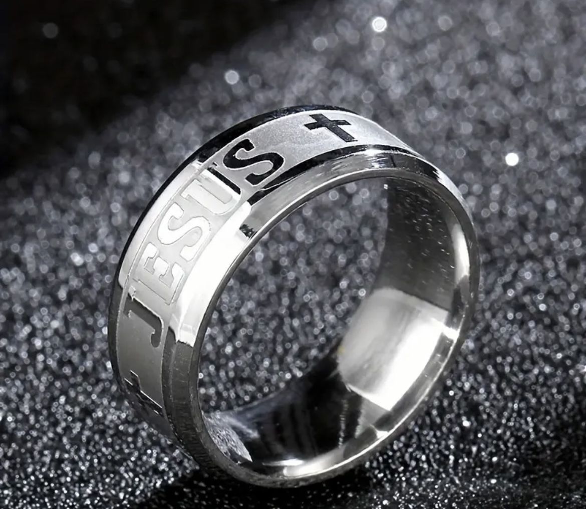 Mens Or Woman’s Stainless Steel Silver Jesus Cross Wedding Ring