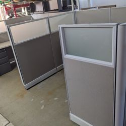 Herman Miller 5 Cubicle Work Station 