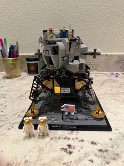 LEGO CREATOR: NASA Apollo 11 Lunar Lander (10266)
