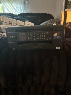 Brother Printer with 3 ink cartridges great condition