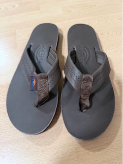 Women’s rainbow sandal