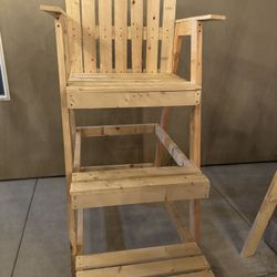 Life guard chair 