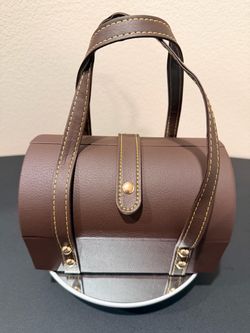 Brown Leather Barrel Bracelet and Bangle organizer