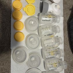 Medela Pump Accessories And Bag 