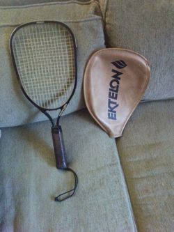 EKTELON Composite 250G Racquet