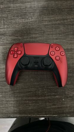 Custom red PS5 controller