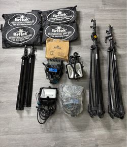 Professional Photography & Video Lighting Kit – Britek Halo Flood 1000 w/ Softboxes & Stands
