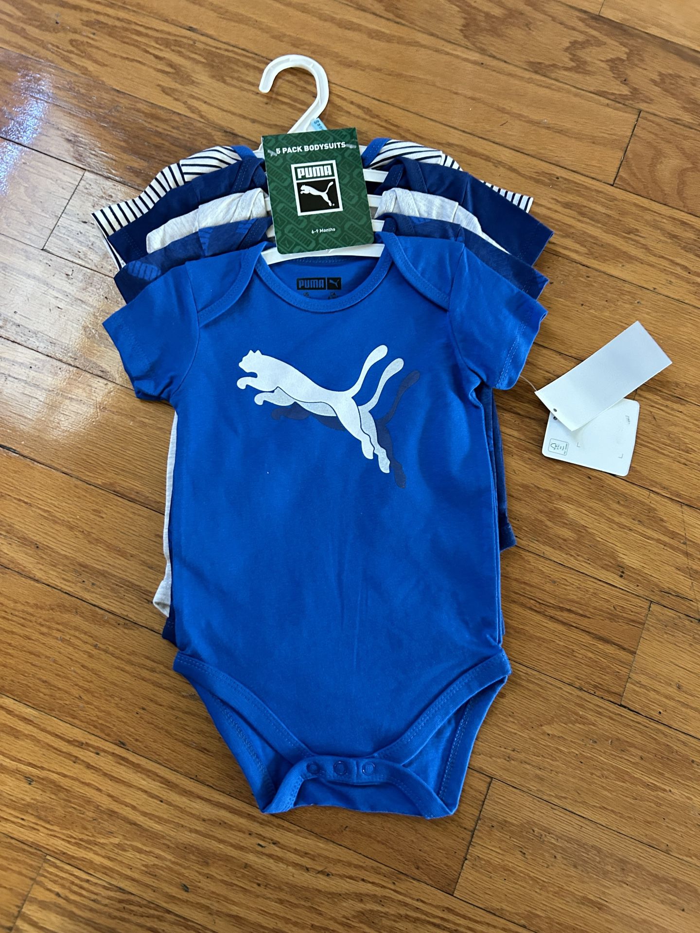 NWT Puma baby bodysuit 5pack size 6-9m