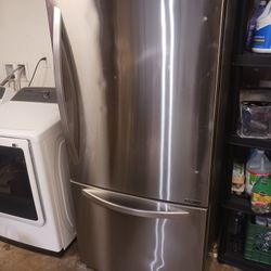 LG Refrigerator