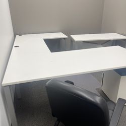 Desk Set 
