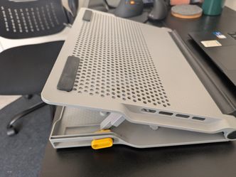 Targus Chill Mat+ Adjustable Laptop Stand with Dual Fans & USB Hub
