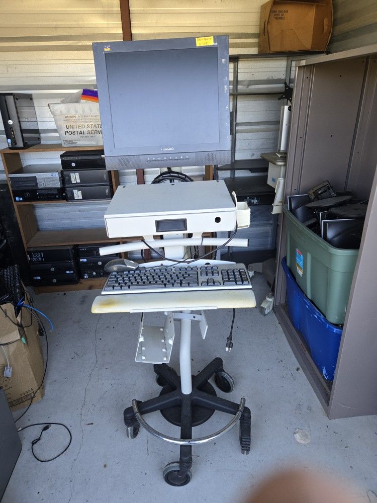 Ergotron Mobile Medical Station