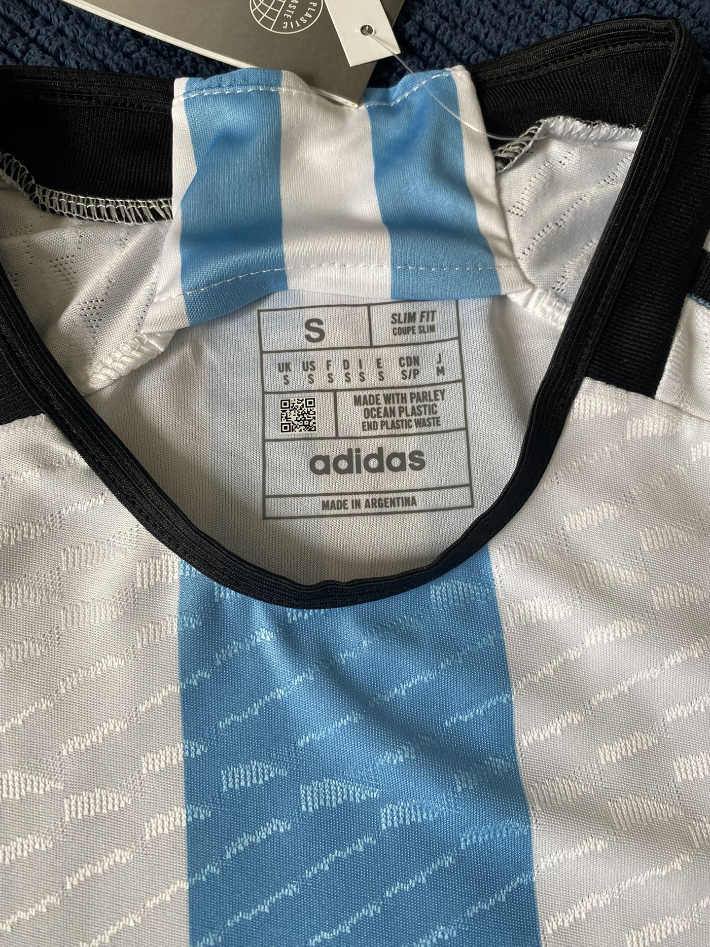 Messi Argentina jersey for Sale in Chantilly, VA - OfferUp