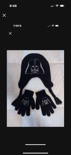 Kids Star Wars/ Darth Vader Hat And Gloves