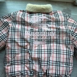 Supreme x Burberry Shearling collar puffer jacket