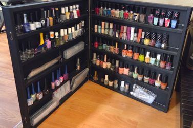 Foldable wooden nail polish rack