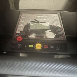 Treadmill Selling For $100