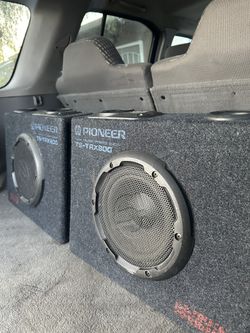 Speaker And Amp