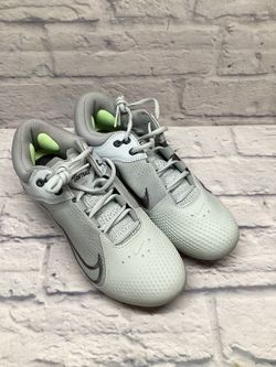 Nike Hyperdiamond 4 React Women’s Gray Softball Cleats Size 9