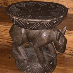 WOOD ANIMAL STOOL FROM MALI