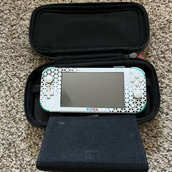 Nintendo Switch Lite With Game
