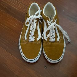 Tan vans 8.5 in womens