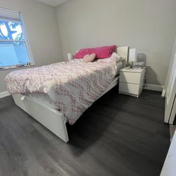 White bedroom set modern 