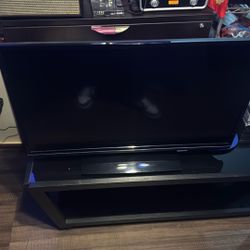 Used Hitachi Non Smart Tv 32inch 