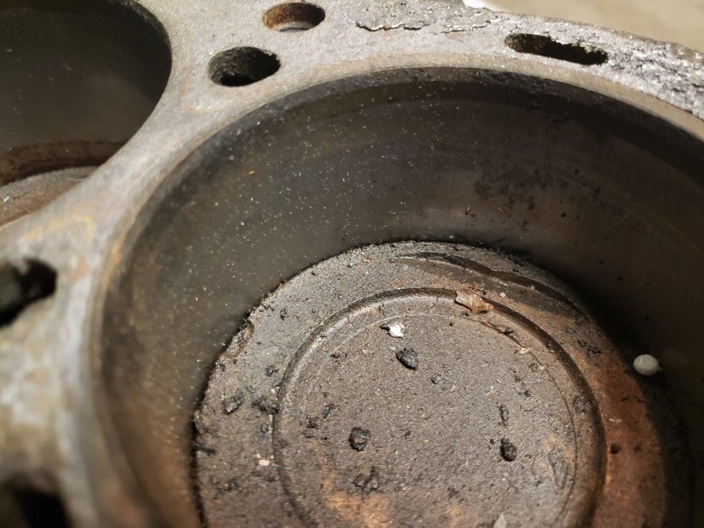 '89 Toyota 22re short block & head for rebuild for Sale in Anaheim, CA OfferUp