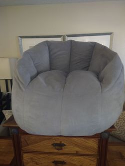 Big Joe sitting chair