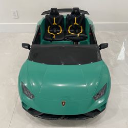 New Lamborghini Huracan Performante spyder kids power wheels ride on car (2 seater)