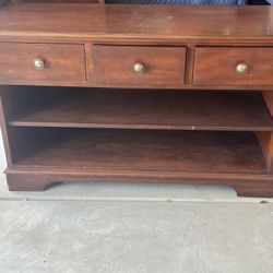 TV Stand 
