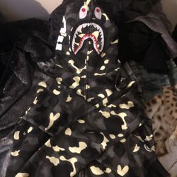 Bape Hoodie 2XL 
