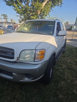 Toyota sequoia