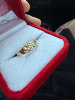 Nugget ring 10k size 10