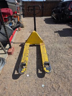 Pallet jack