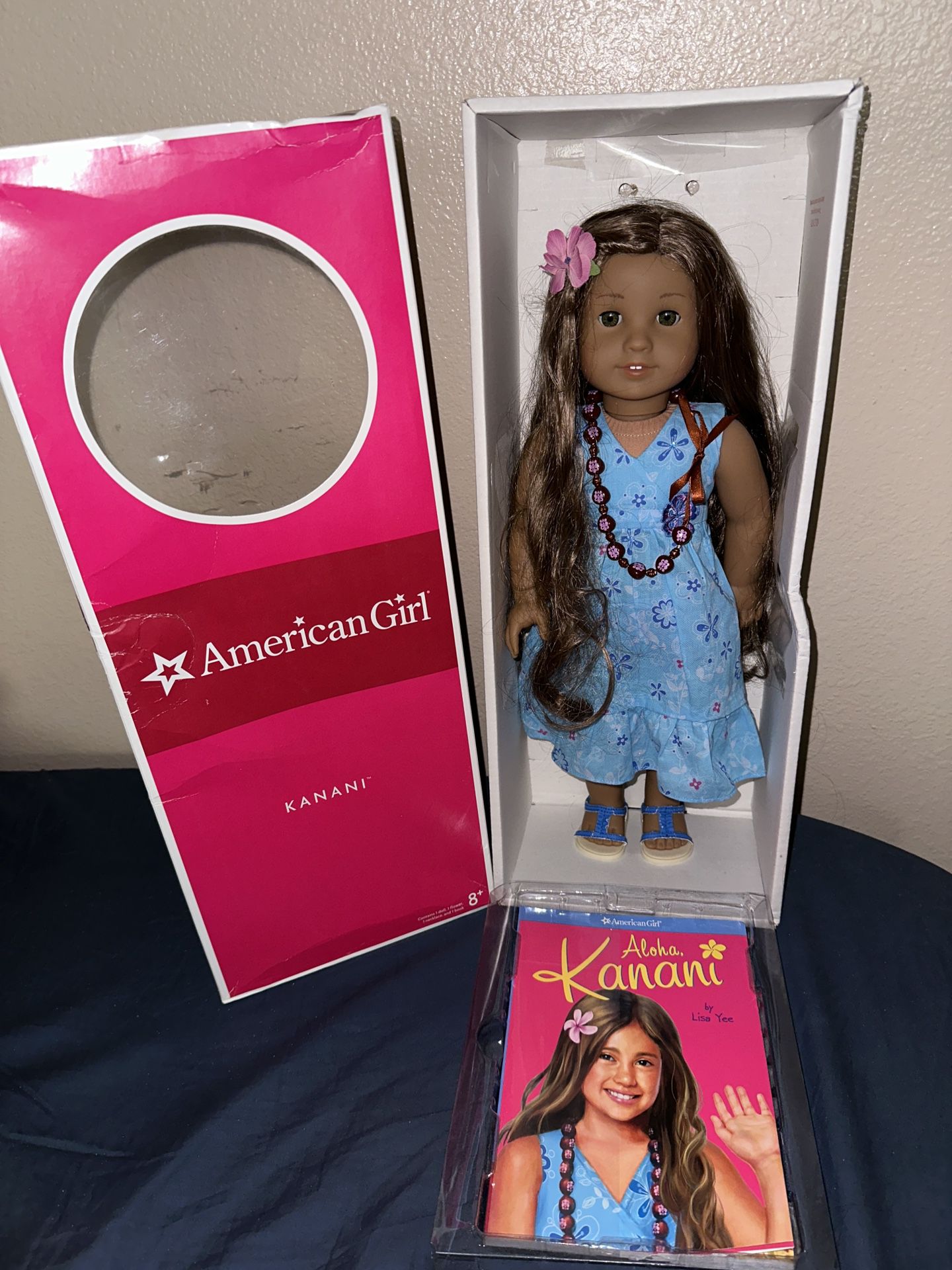 Retired HTF American Girl KANANI AKINA GOTY Doll