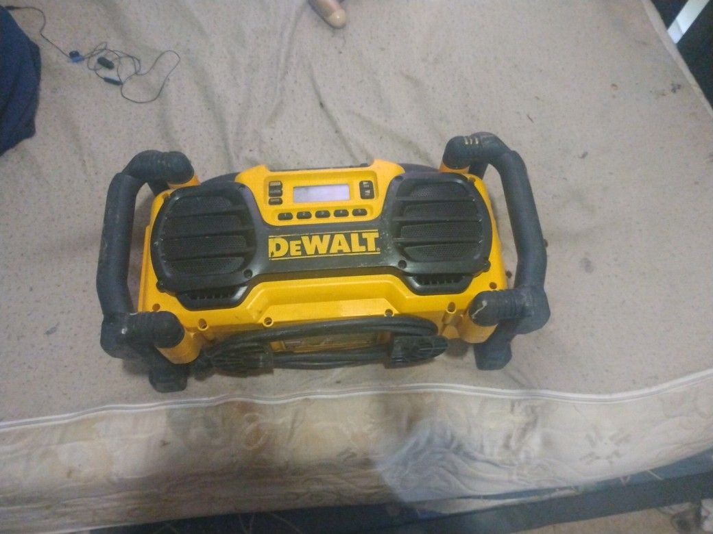 DeWalt Worksite Radio Charger DeWalt Shape Chipping Hammer DeWalt Variable Speed Reciprocating Saw DeWalt Cordless Circular Saw