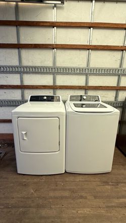 Fridgadare Washer & Dryer Set