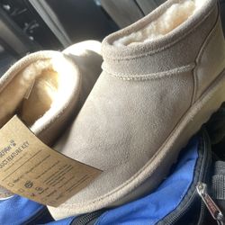 Bear paw Women’s Size 9
