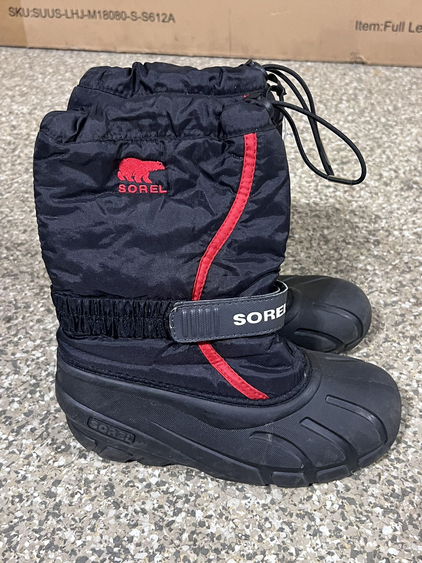 Kids Sorel Black Winter Snow Boots With Red Accents. Size 4.