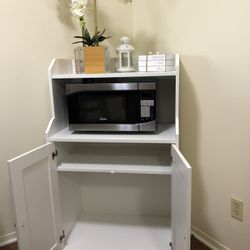 Very  Nice Cabinet with the microwave