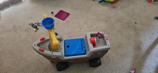 Pirate Ship Toy
