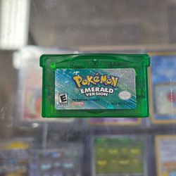 Pokémon Emerald Version Game Boy Advance Cartridge