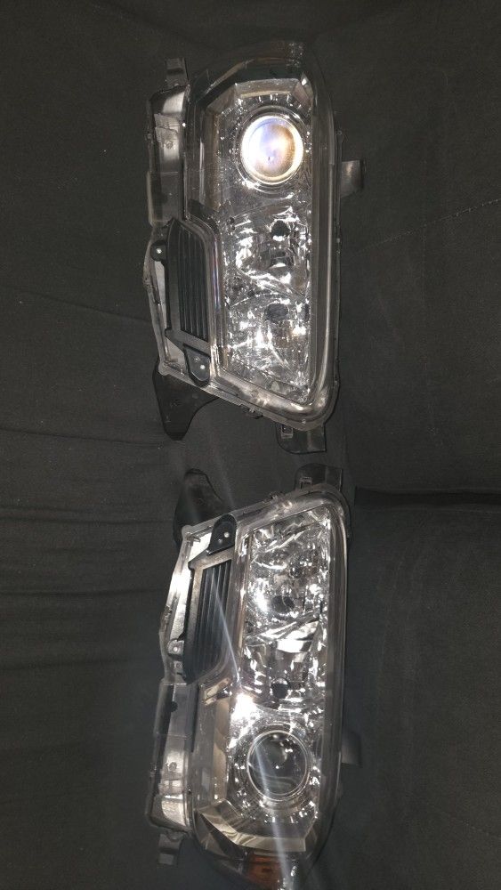 2020 Tacoma Sr Front Light Housings