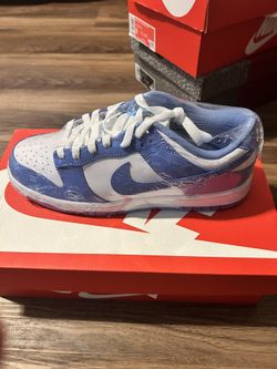Nike Dunks 