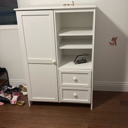 Child/ baby Dresser Or Wardrobe 