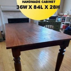 Table With Four Matching Chairs.. Free Delivery 